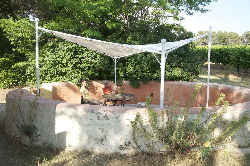 Le Petit Bacalan Villa Mormoiron Екстериор снимка